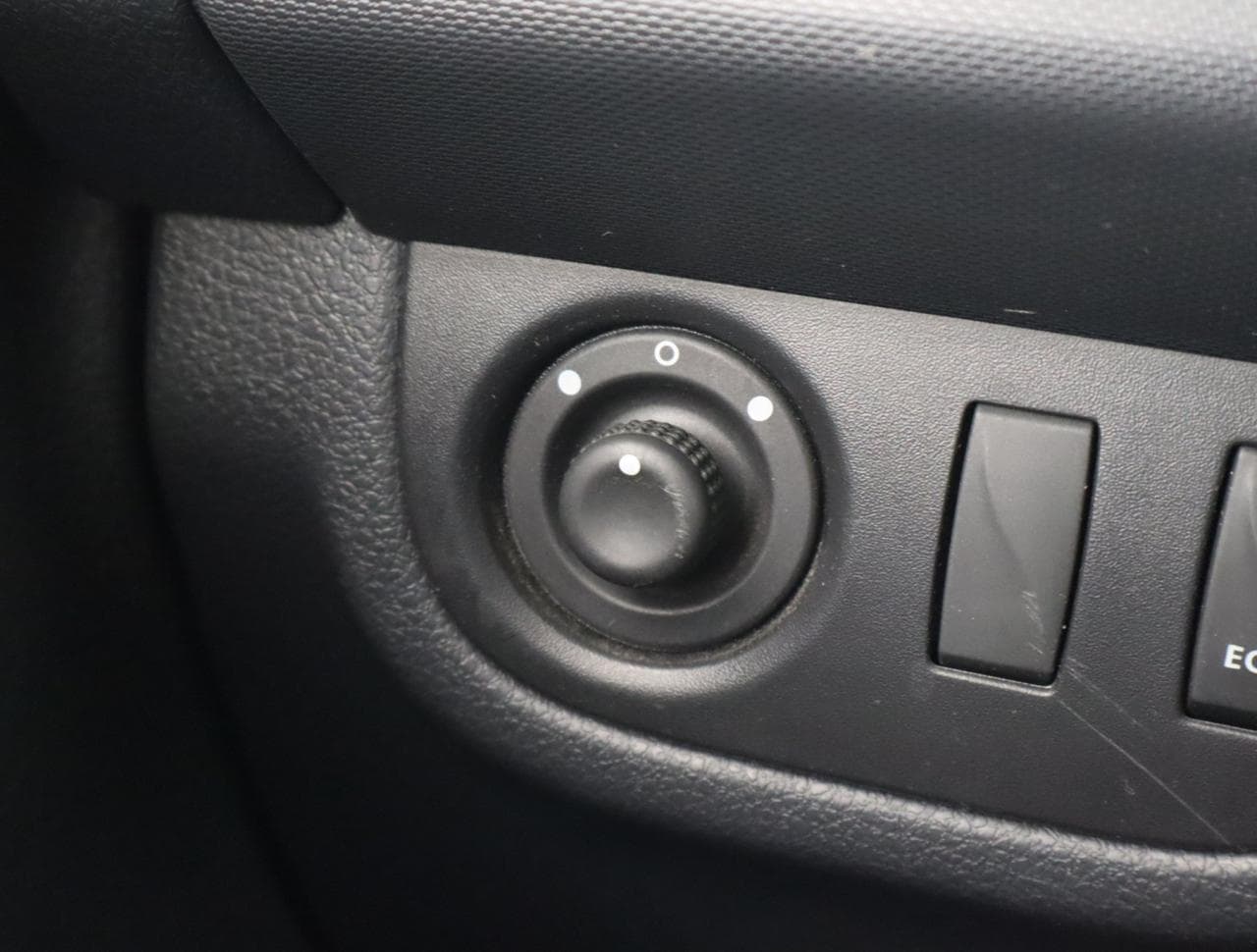 2017 Dacia Sandero - 39