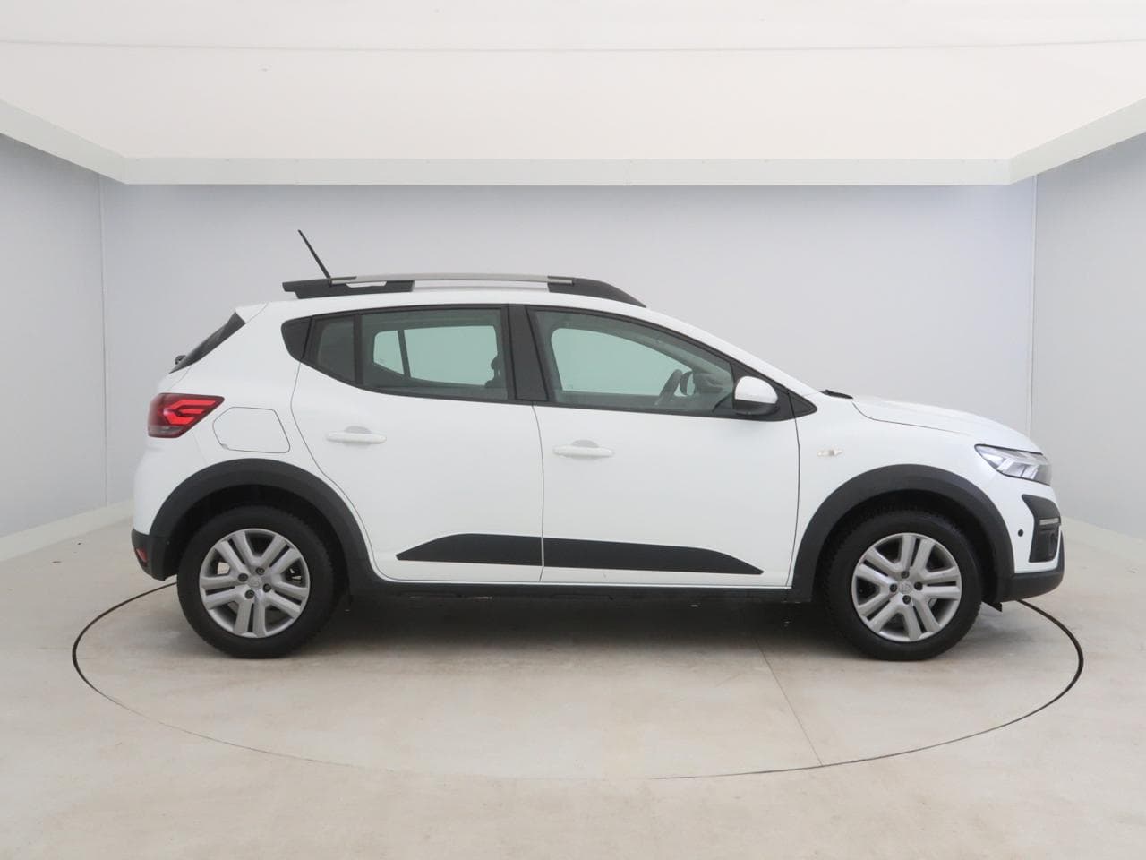 2022 Dacia SANDERO - 8