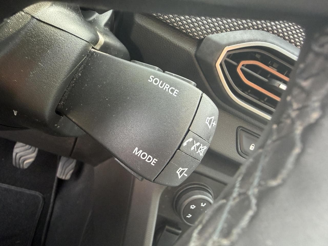 2023 Dacia Sandero - 33