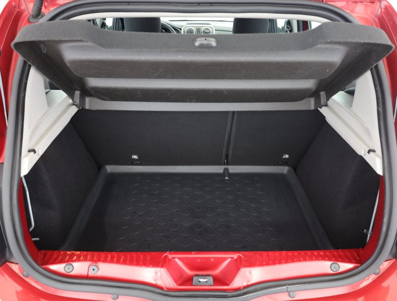 2016 Dacia Sandero - 37