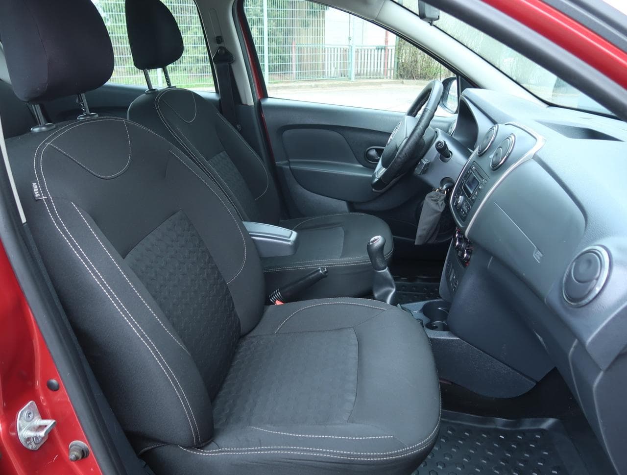 2016 Dacia SANDERO - 10