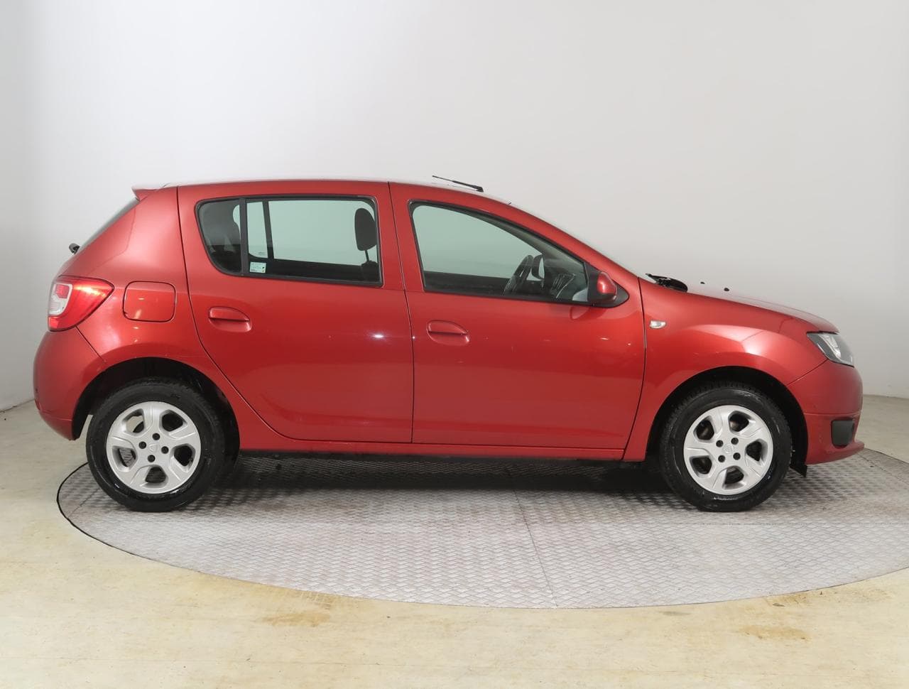 2016 Dacia SANDERO - 7