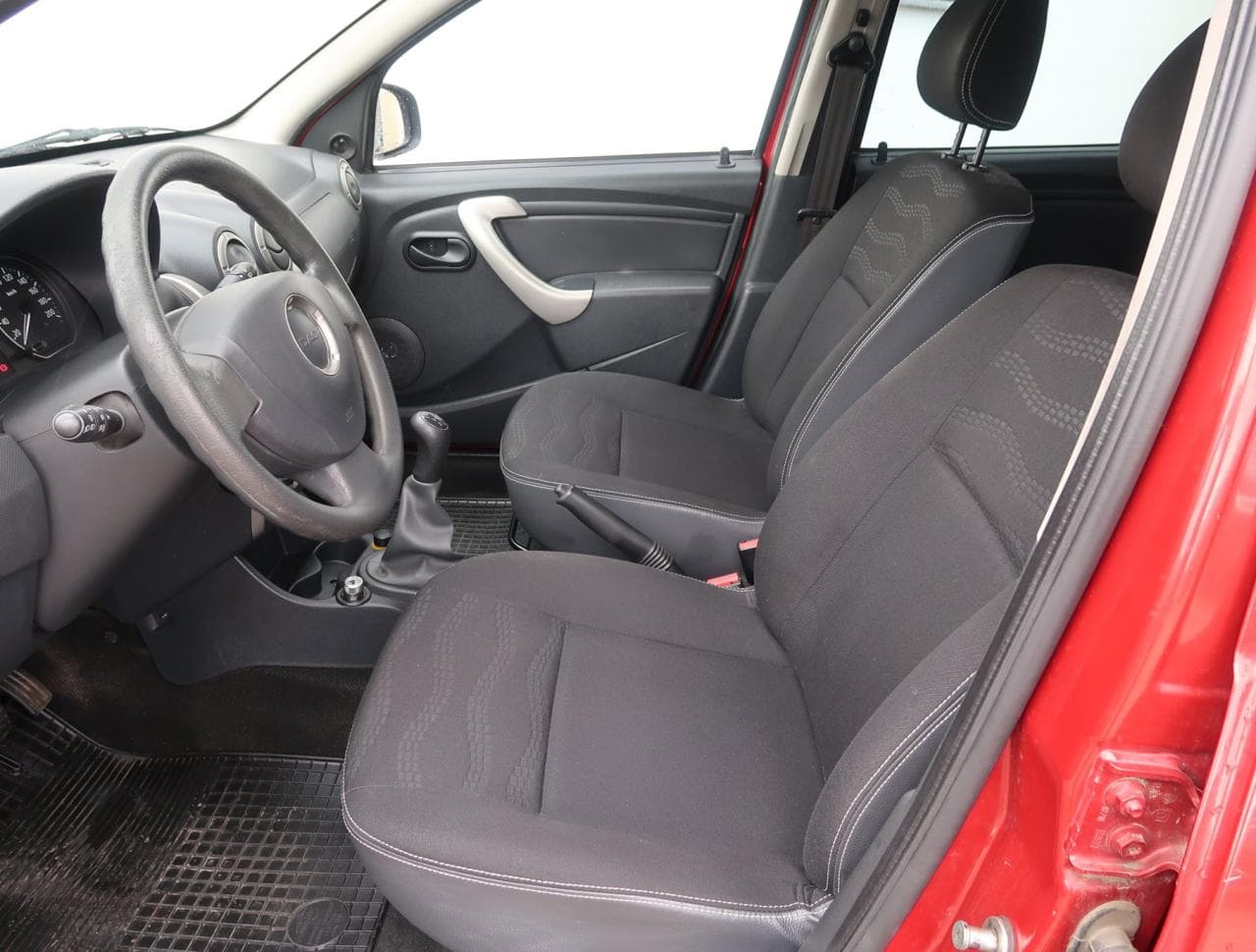 2010 Dacia SANDERO - 30