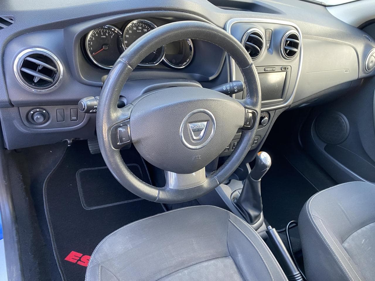 2013 Dacia SANDERO - 19