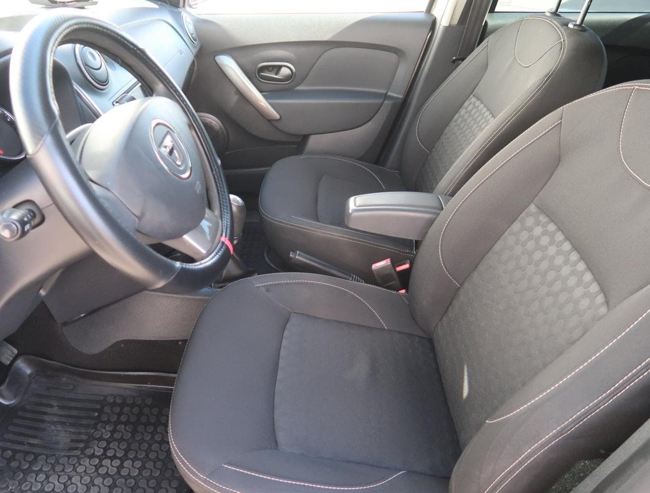 2014 Dacia SANDERO - 16