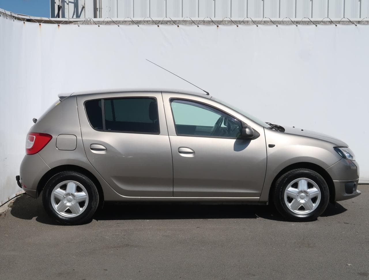 2014 Dacia SANDERO - 8