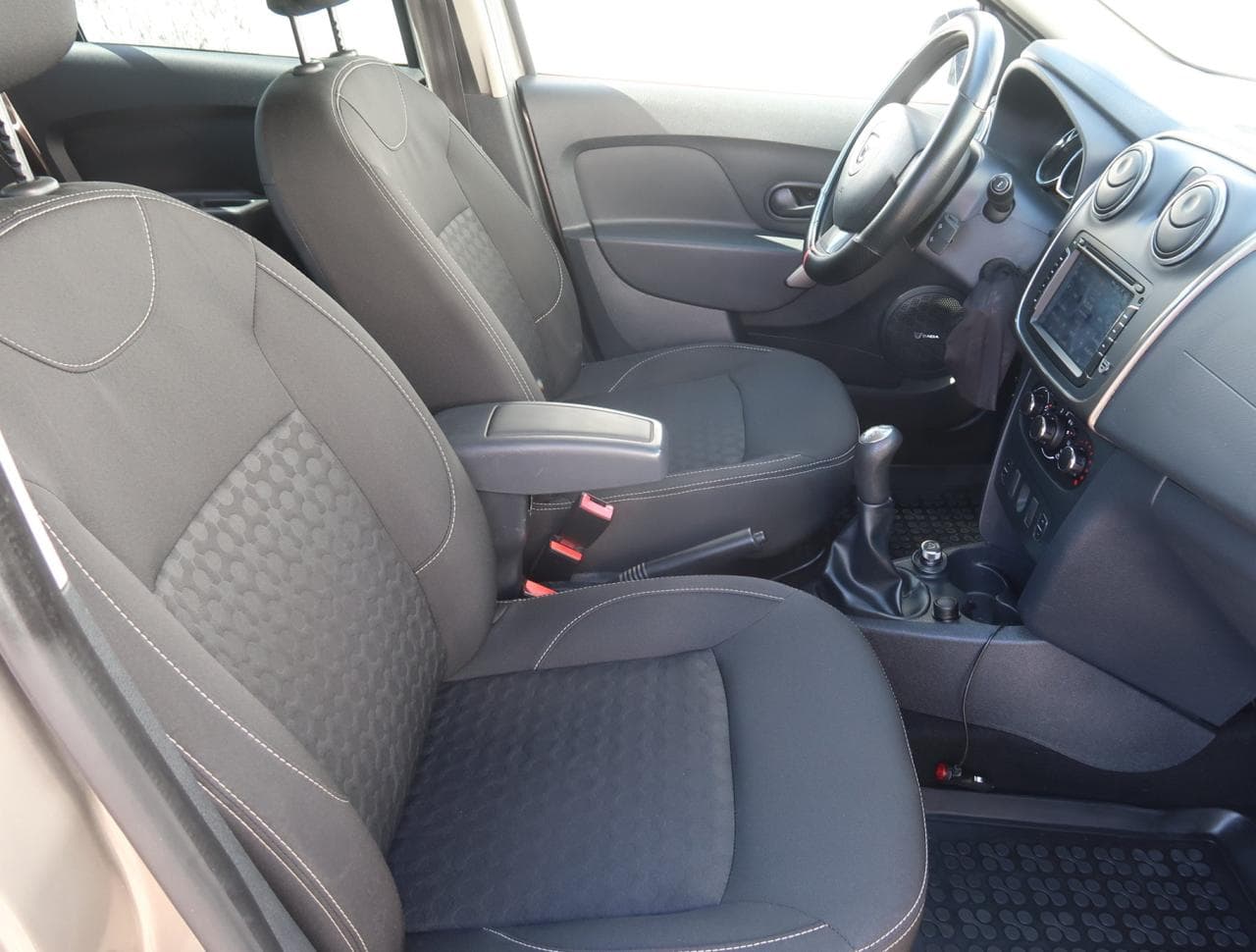2014 Dacia SANDERO - 12