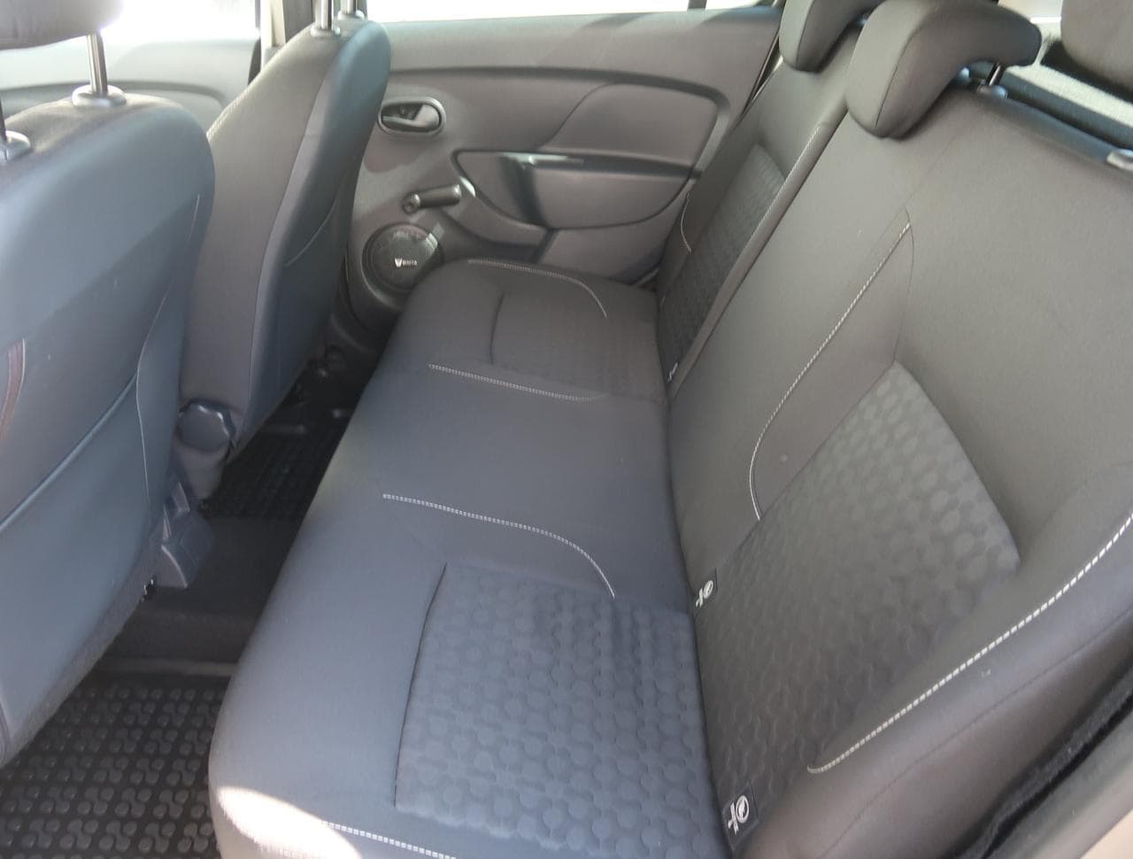 2014 Dacia SANDERO - 15