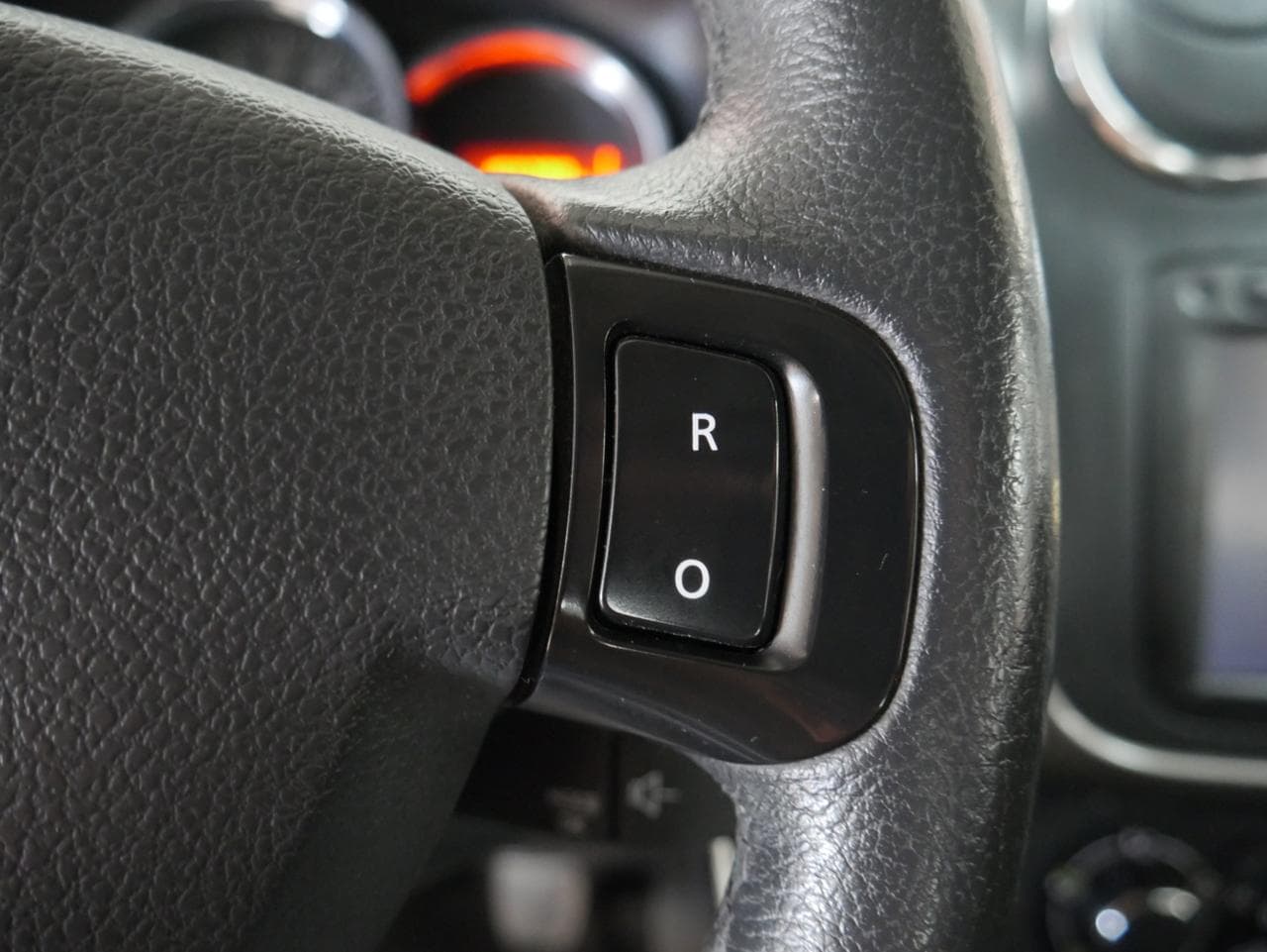 2013 Dacia SANDERO - 23