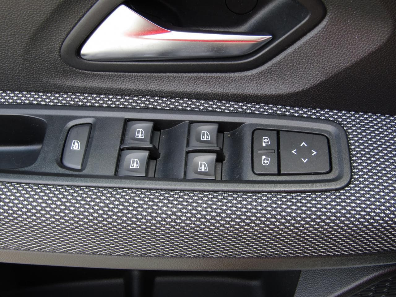 2022 Dacia SANDERO - 18