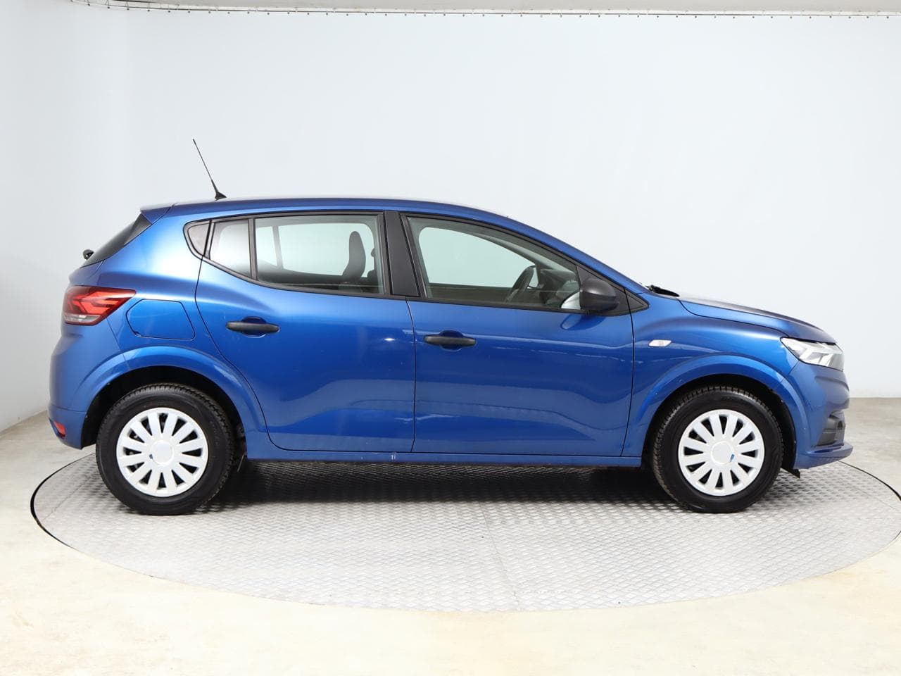 2022 Dacia SANDERO - 8