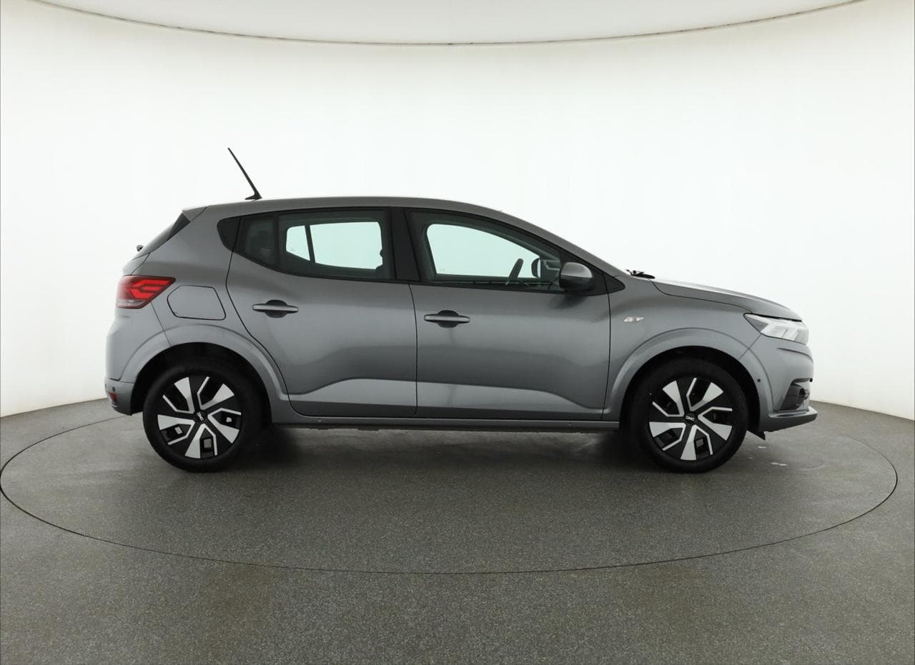 2024 Dacia SANDERO - 8