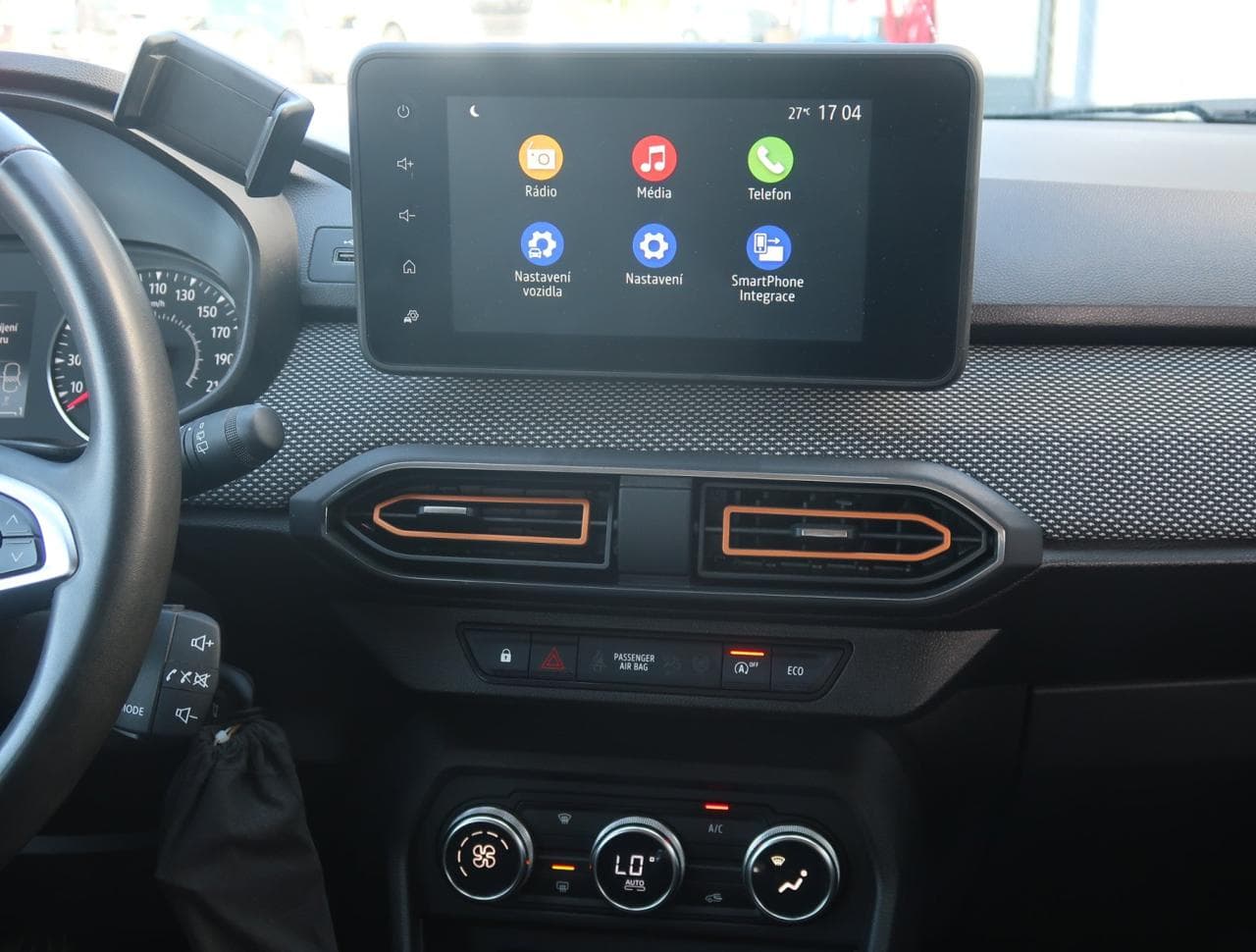 2022 Dacia SANDERO - 32