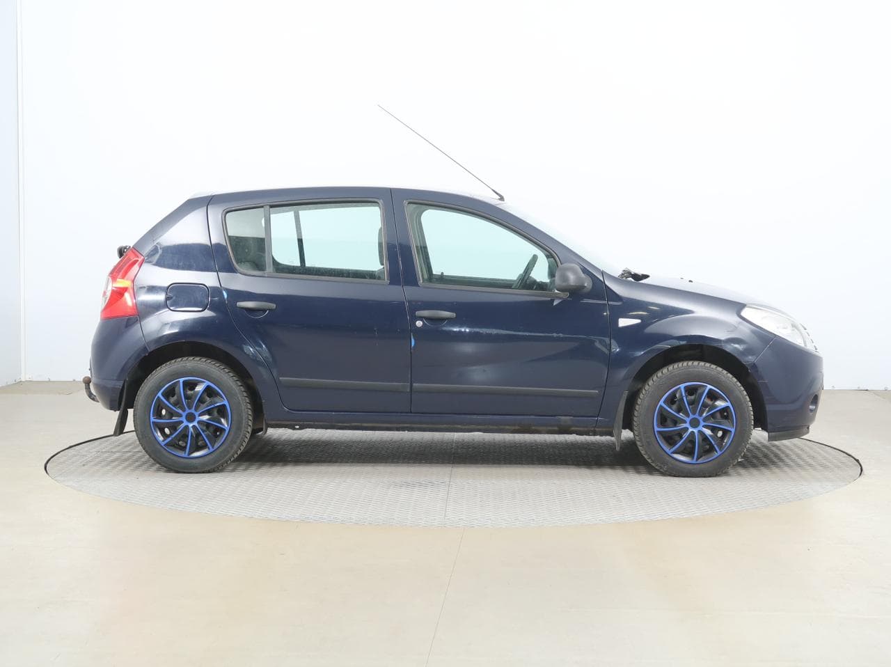 2012 Dacia SANDERO - 8