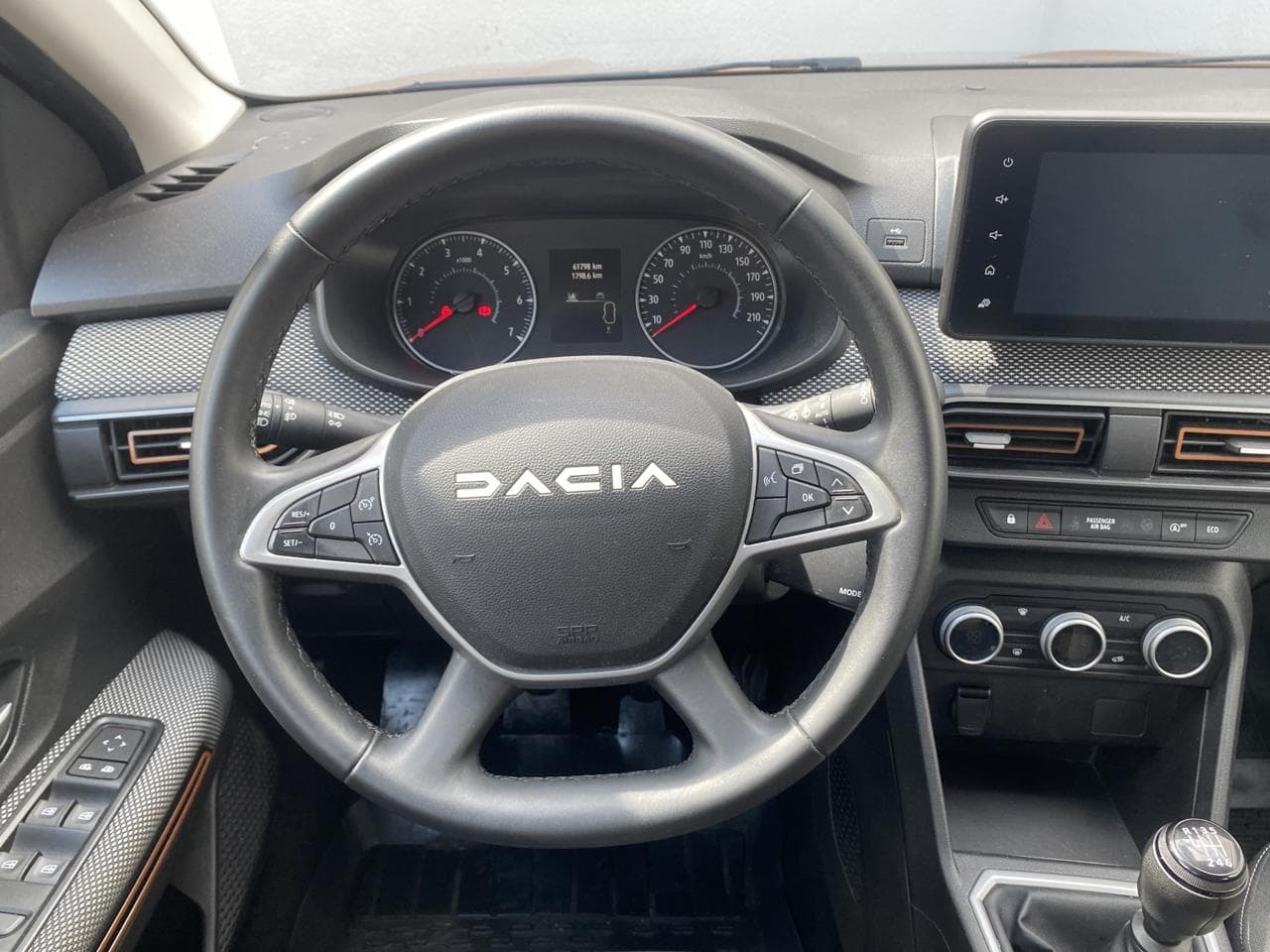 2023 Dacia SANDERO - 11