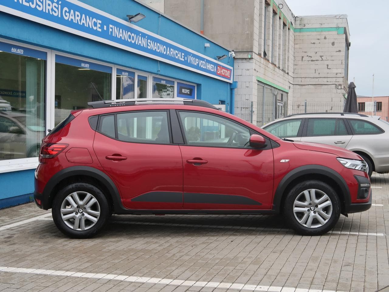 2022 Dacia SANDERO - 8