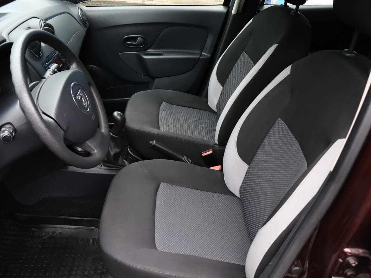 2016 Dacia SANDERO - 17