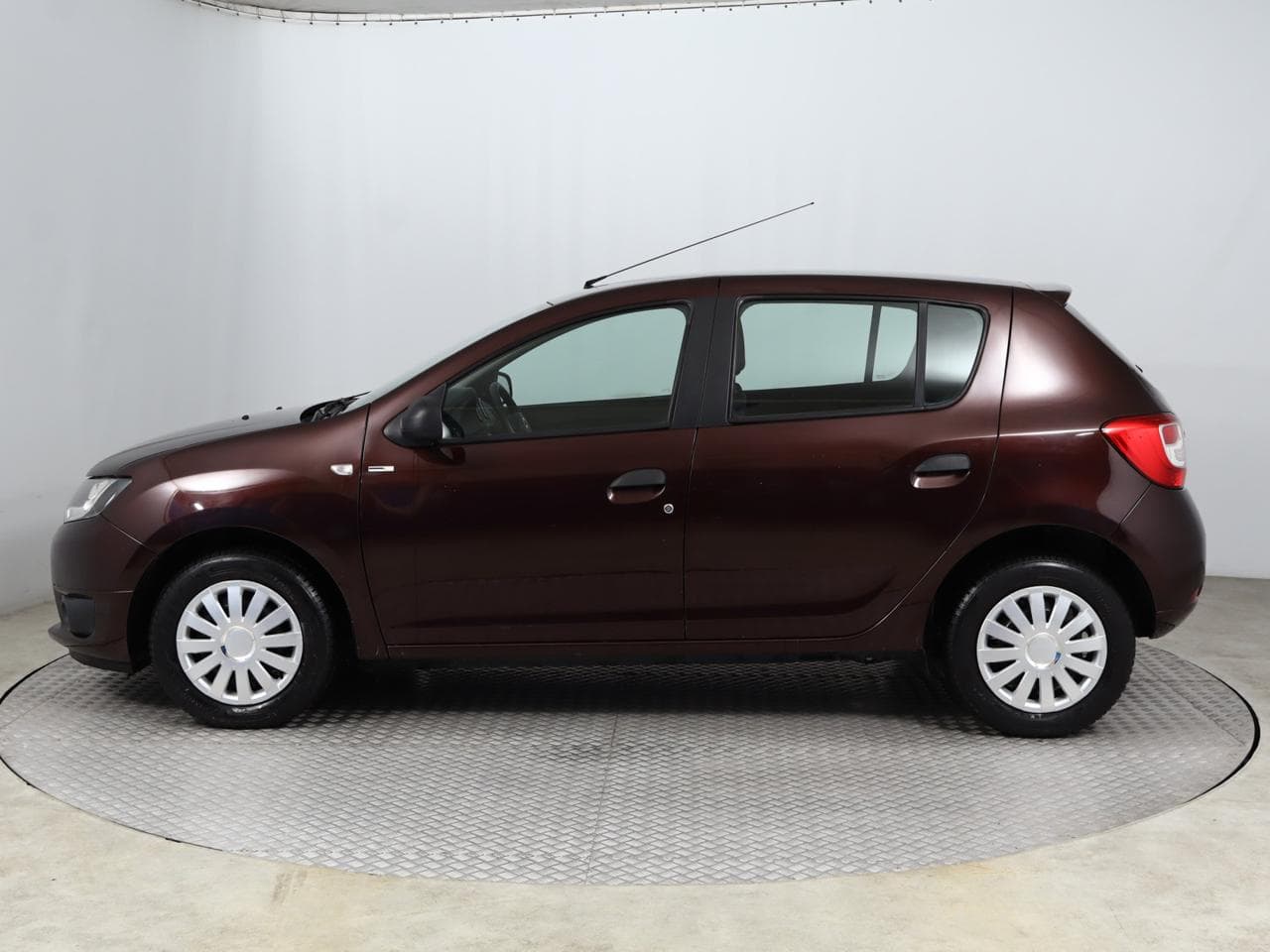 2016 Dacia SANDERO - 5