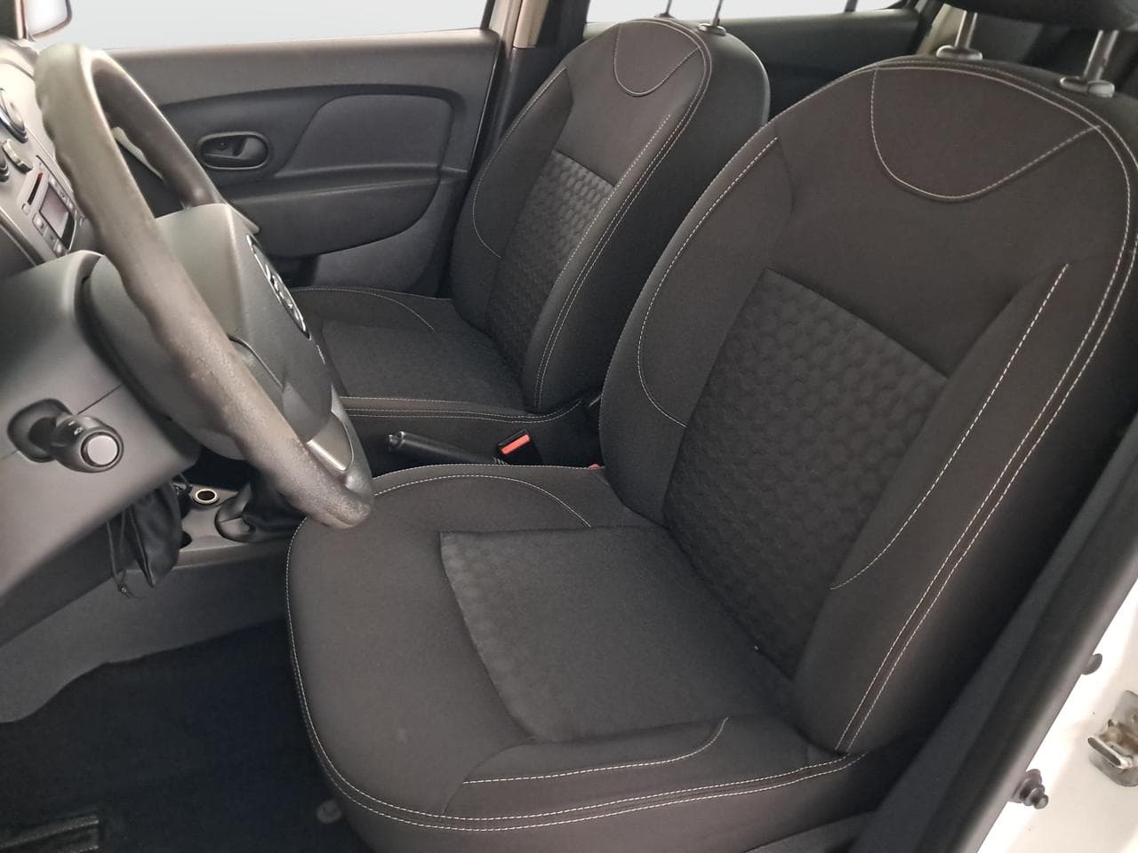 2016 Dacia SANDERO - 30