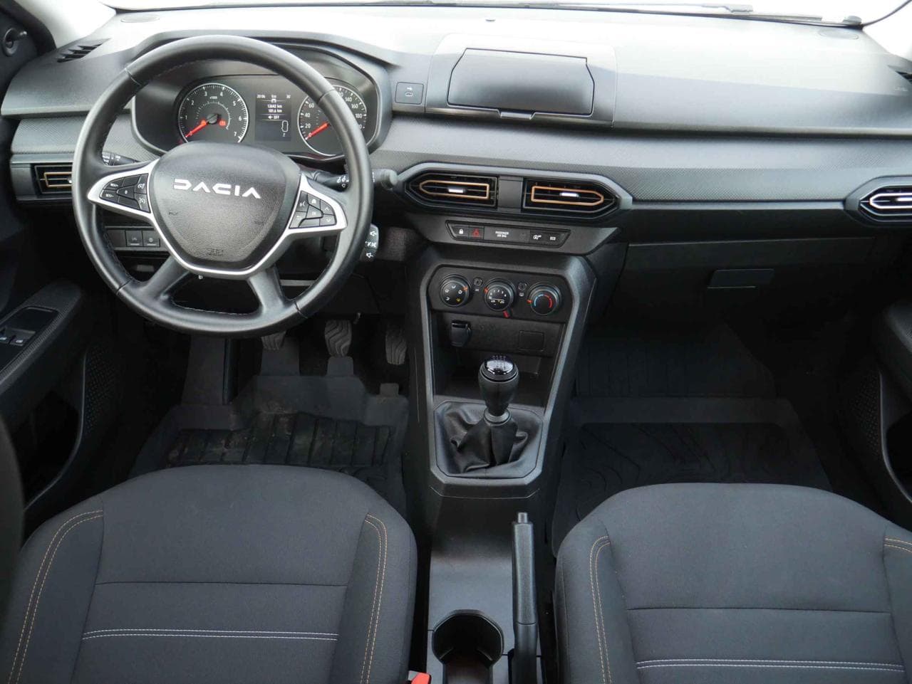 2025 Dacia SANDERO - 8