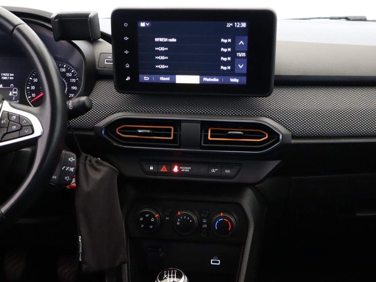 2022 Dacia SANDERO - 16