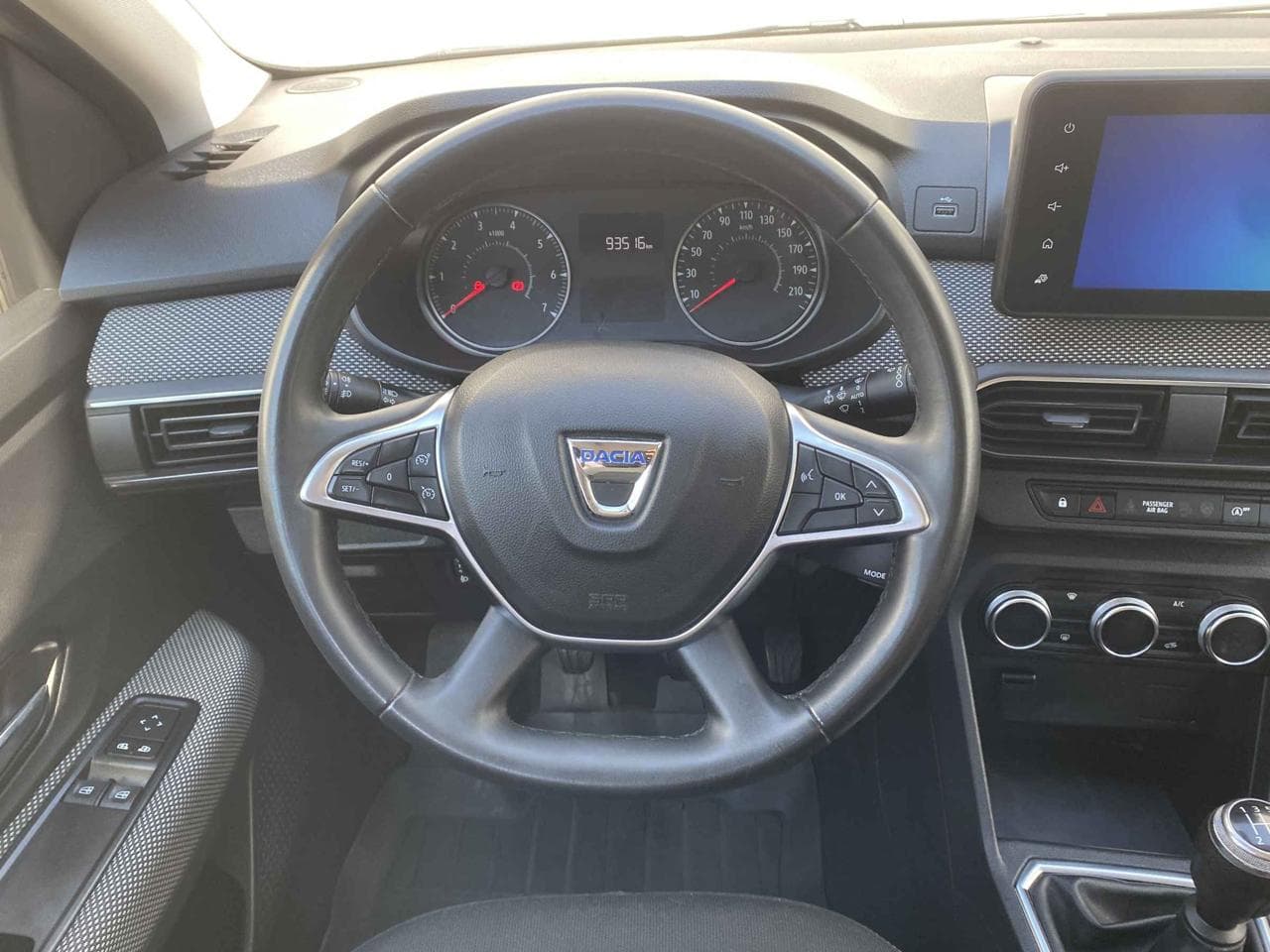 2021 Dacia SANDERO - 21