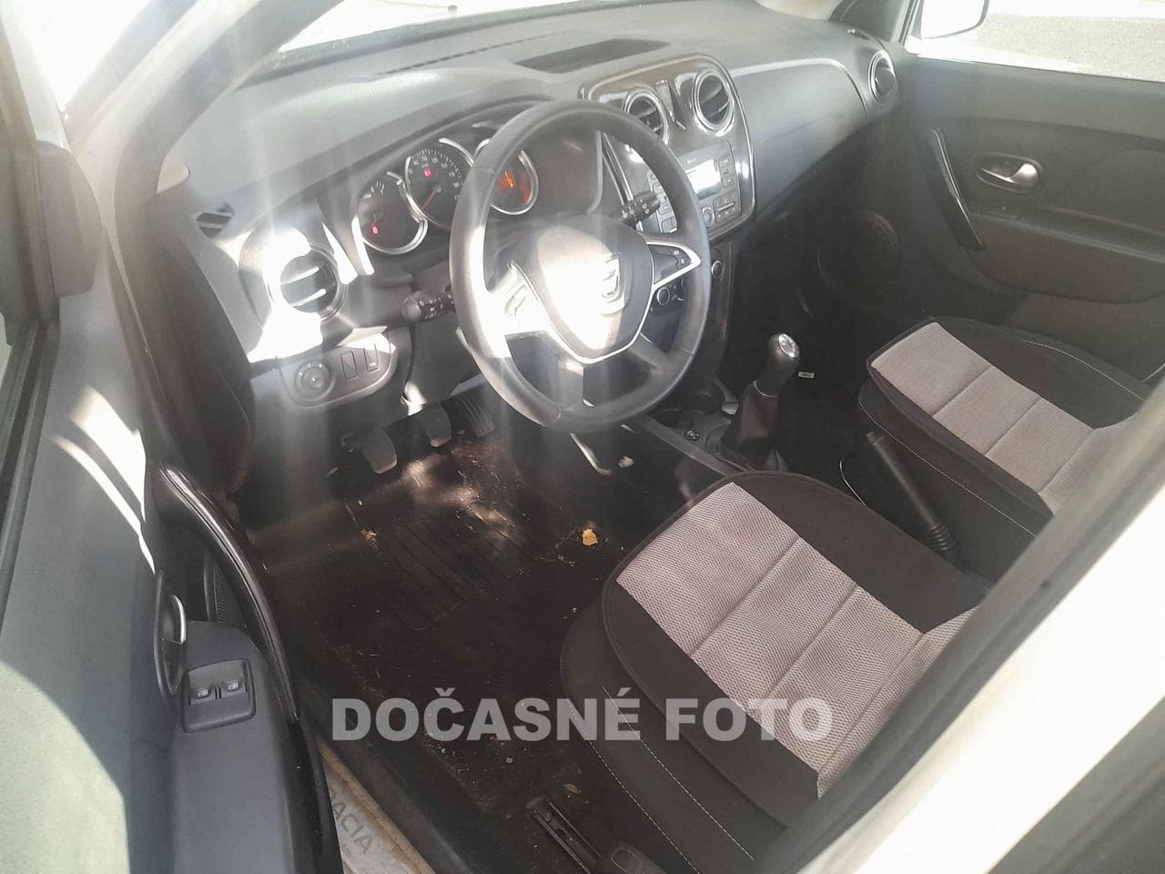 2018 Dacia SANDERO - 5
