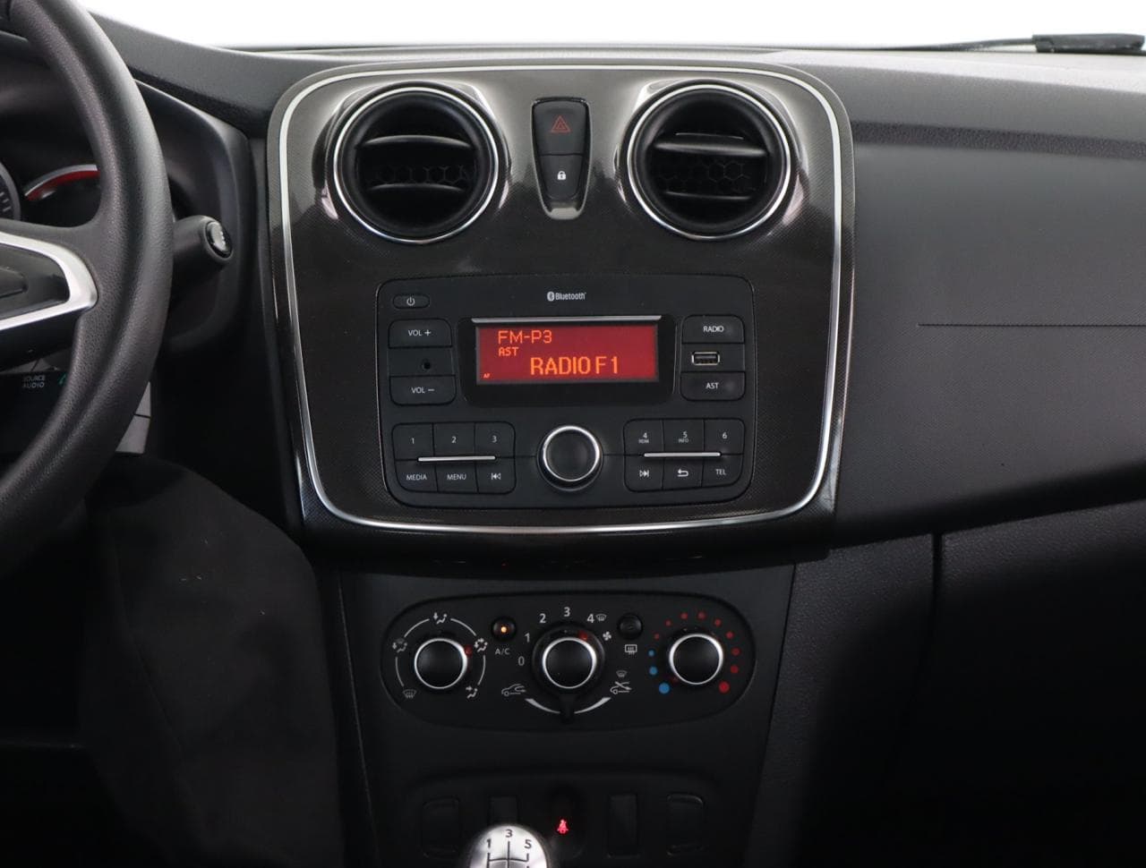 2018 Dacia SANDERO - 33