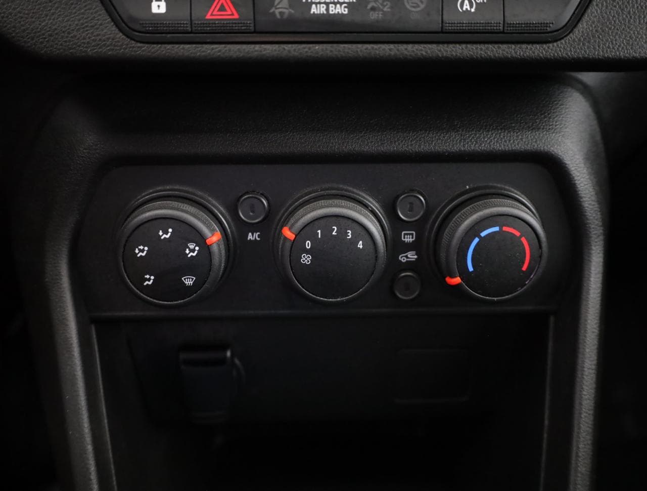 2021 Dacia SANDERO - 32