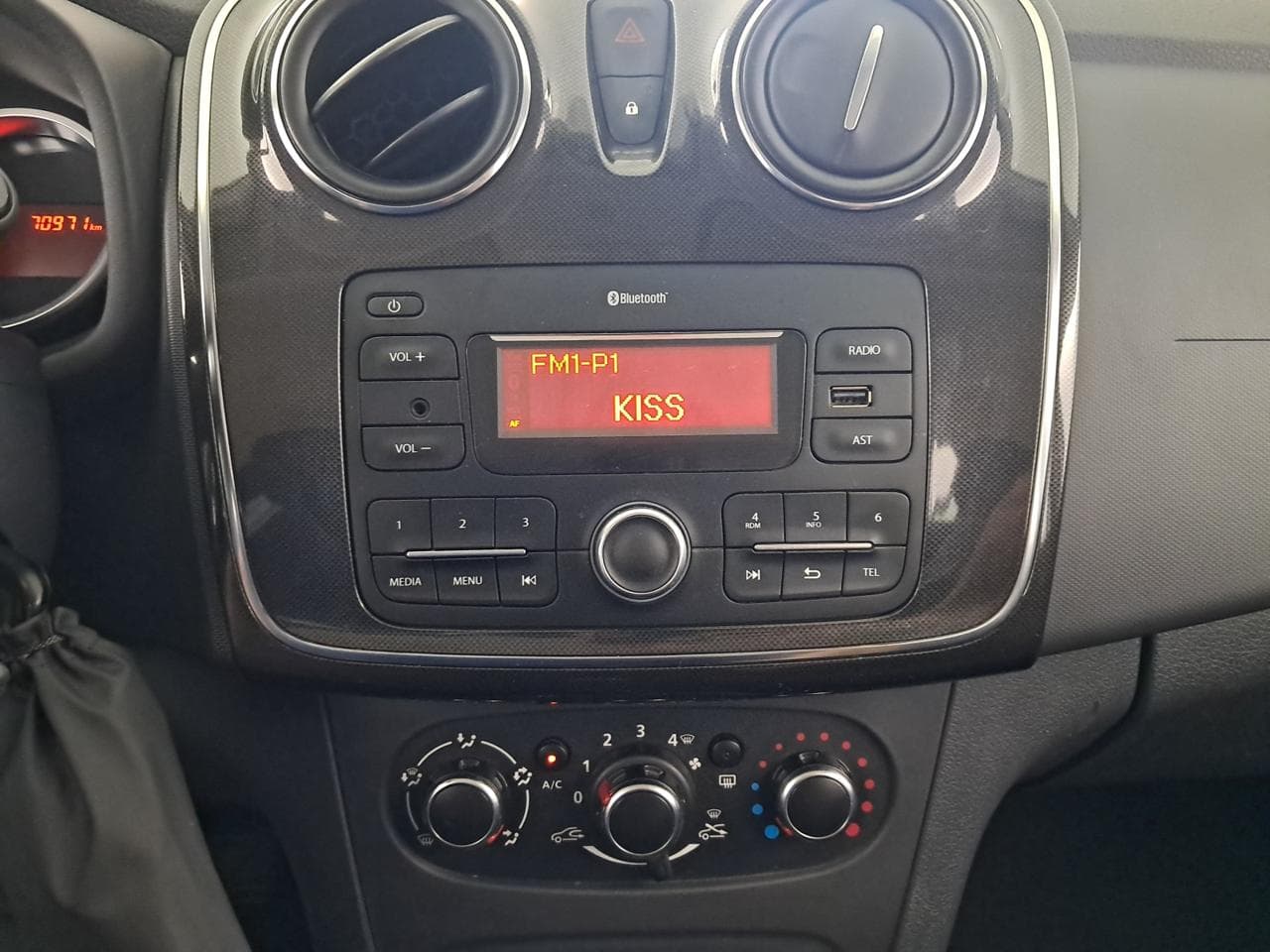 2018 Dacia SANDERO - 27