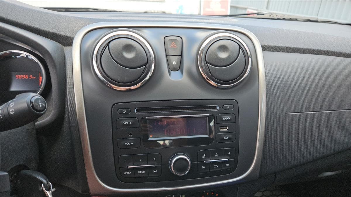 2014 Dacia SANDERO - 7