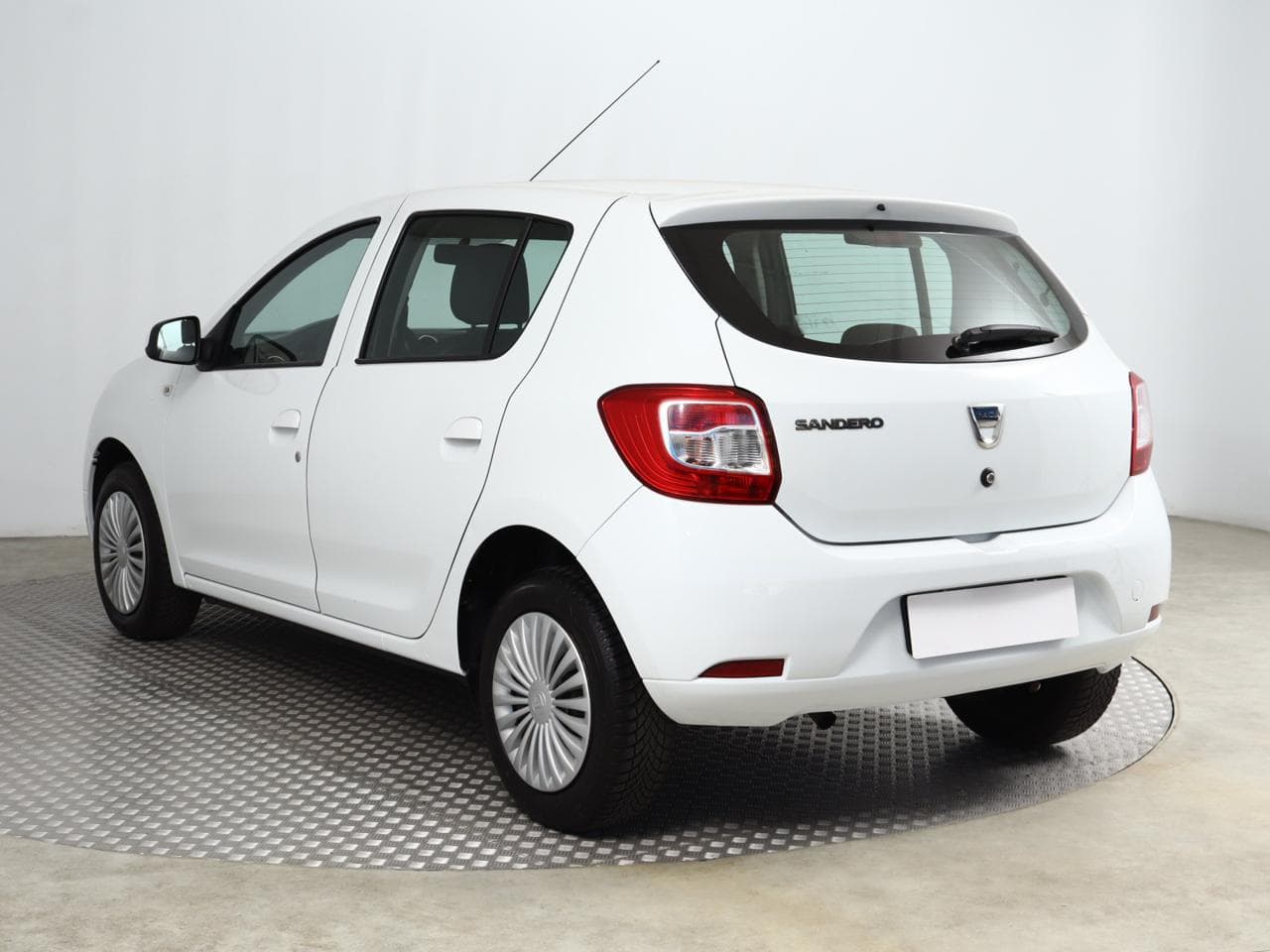 2016 Dacia SANDERO - 7