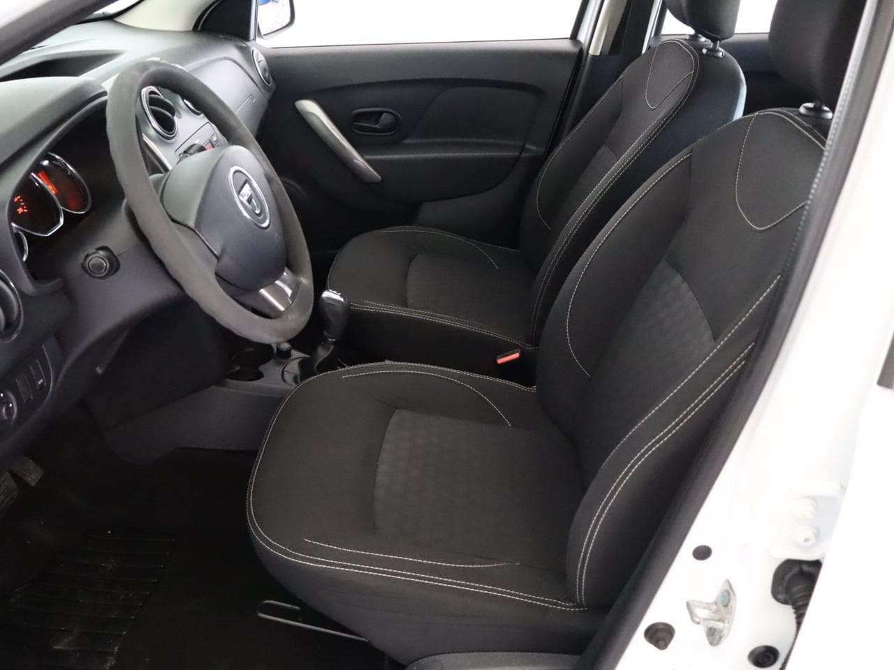2016 Dacia SANDERO - 21