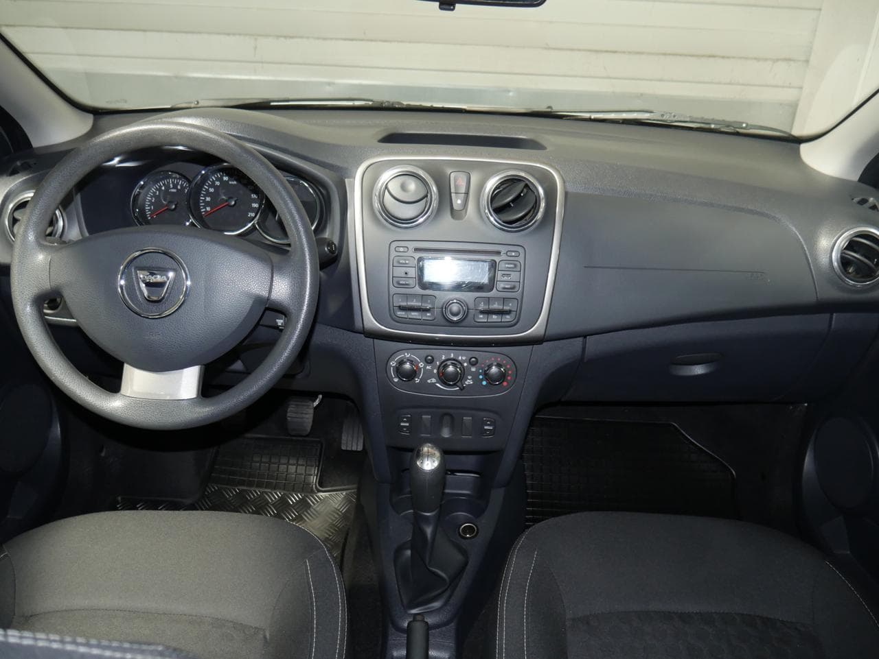 2015 Dacia SANDERO - 8