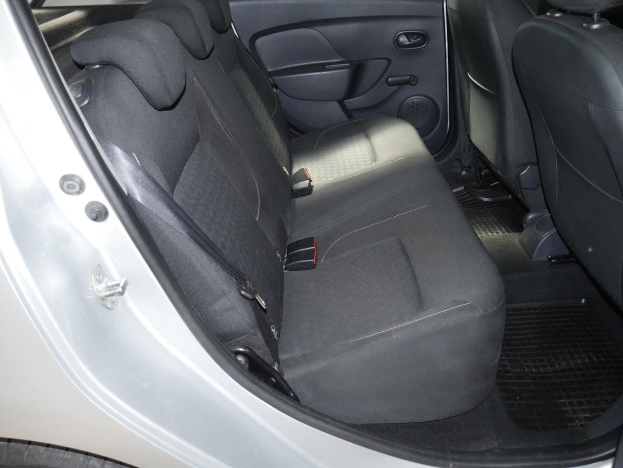 2015 Dacia SANDERO - 11
