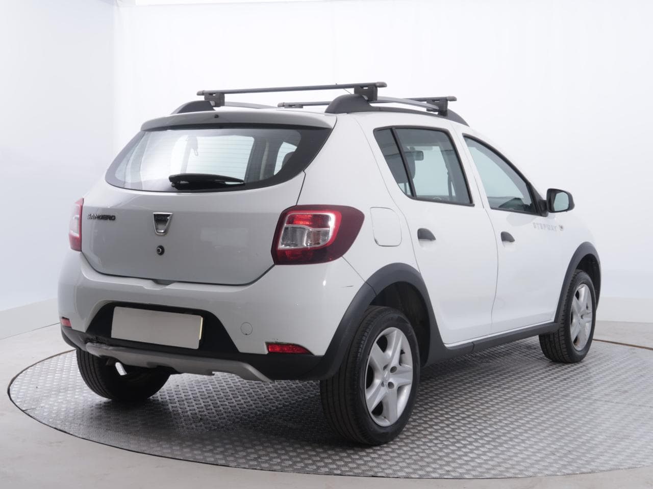 2016 Dacia SANDERO - 7
