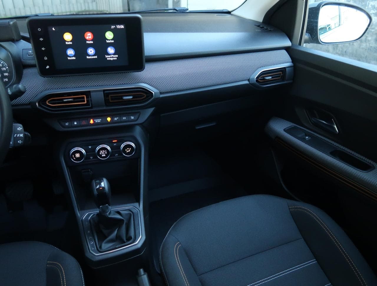 2022 Dacia SANDERO - 11