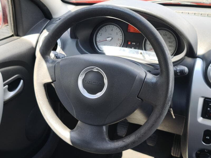 2009 Dacia SANDERO - 8
