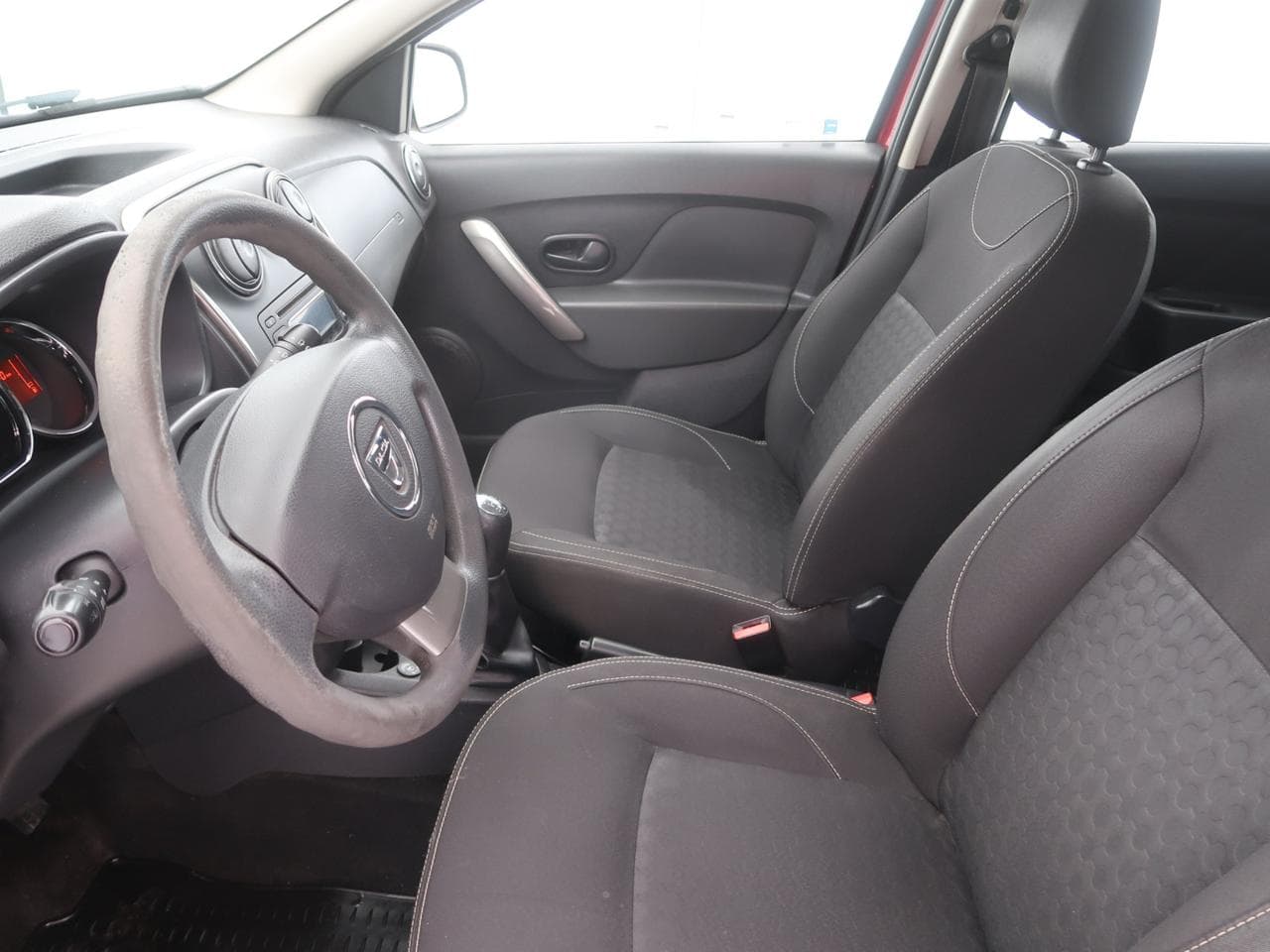 2015 Dacia SANDERO - 14
