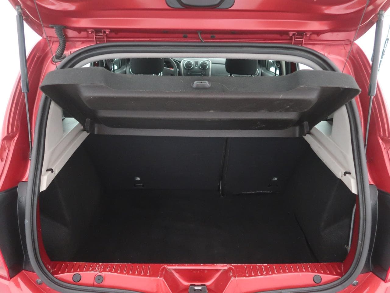 2015 Dacia SANDERO - 17