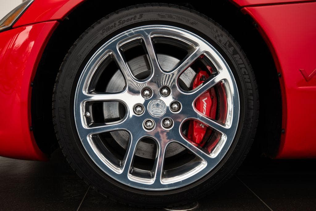 Dodge VIPER - 24