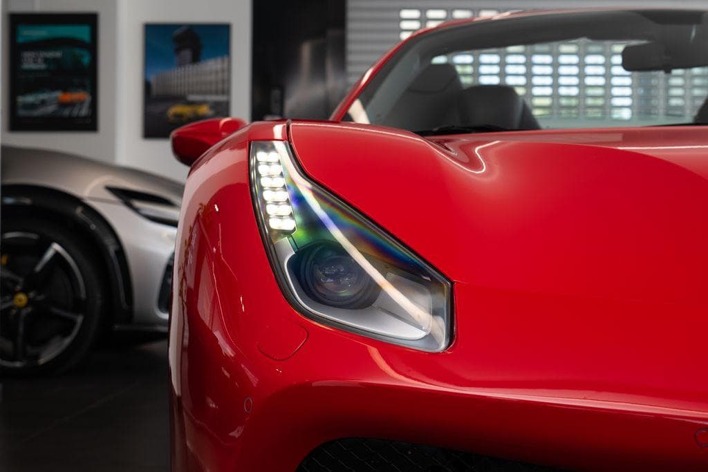 Ferrari 488 - 18