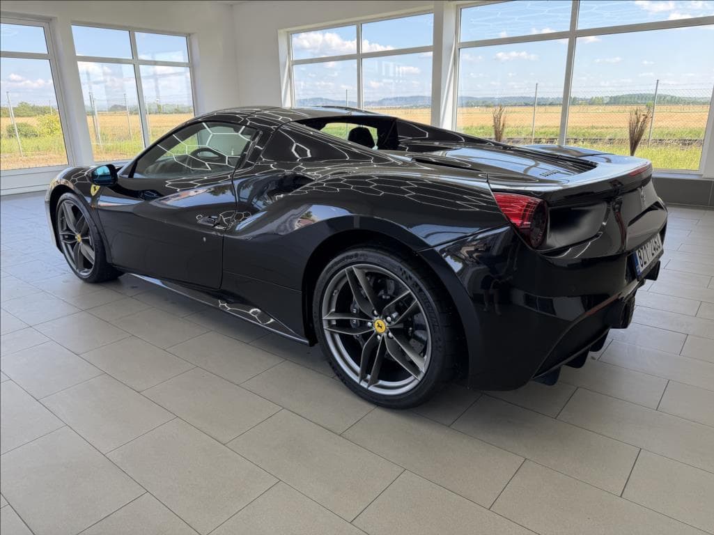 2019 Ferrari 488 - 2