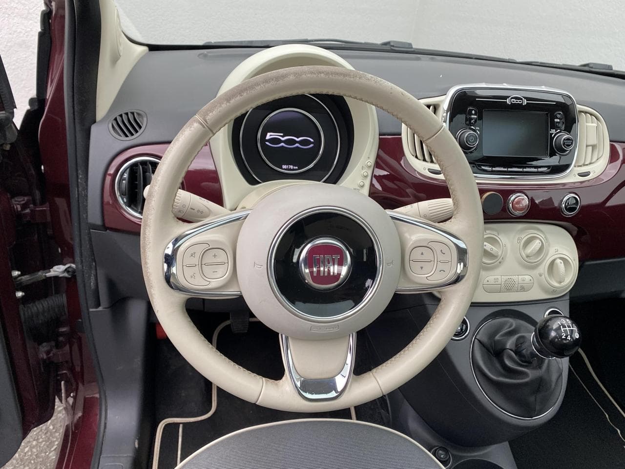 2016 Fiat 500 - 11