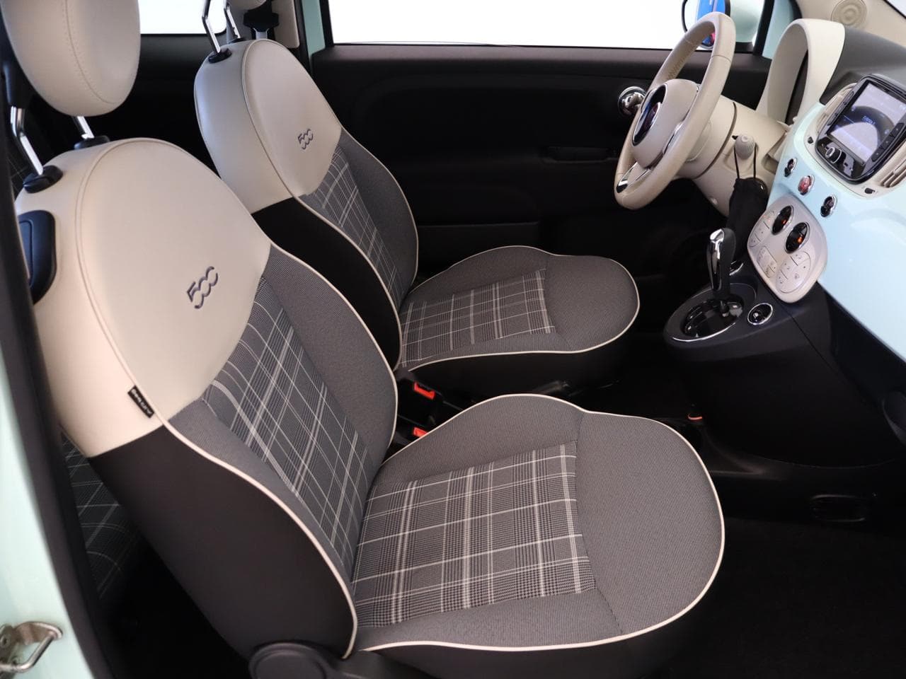 2019 Fiat 500 - 10