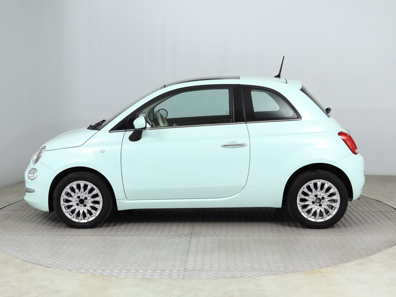 2019 Fiat 500 - 4