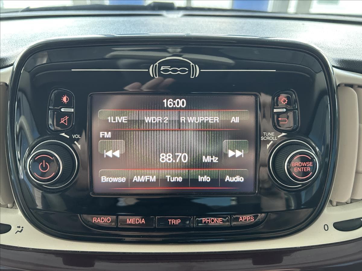 2020 Fiat 500 - 12