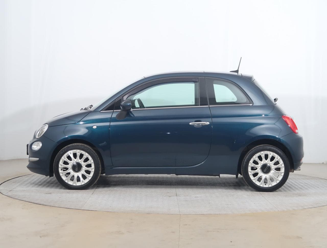 2019 Fiat 500 - 7