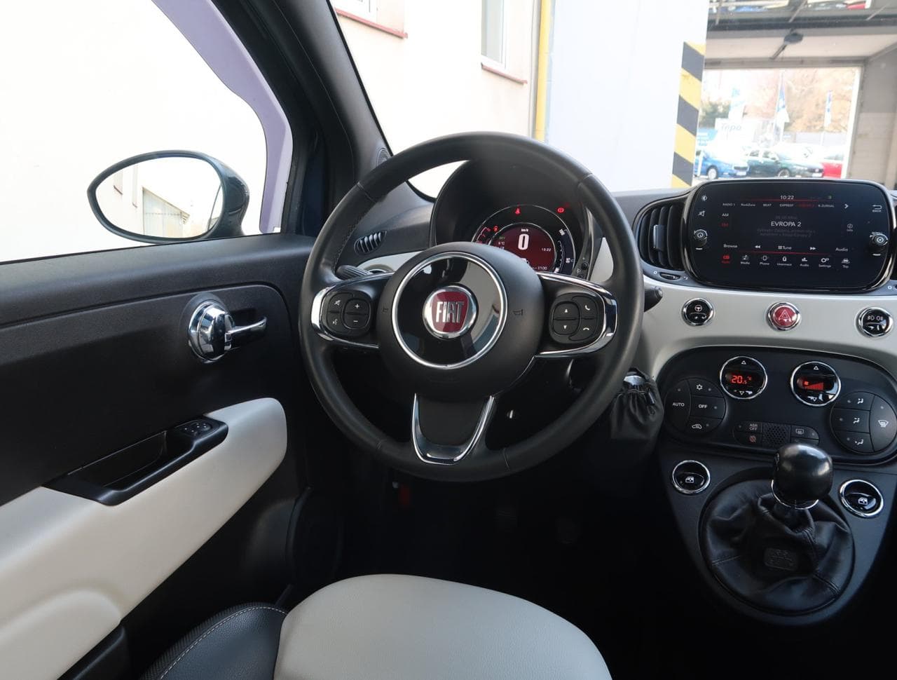 2019 Fiat 500 - 17