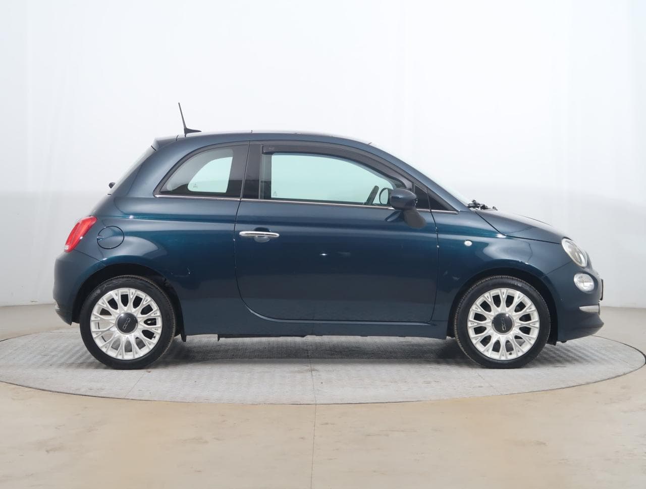 2019 Fiat 500 - 15